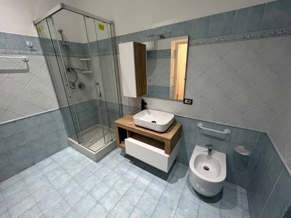 Raffaello'S Place Рим Экстерьер фото