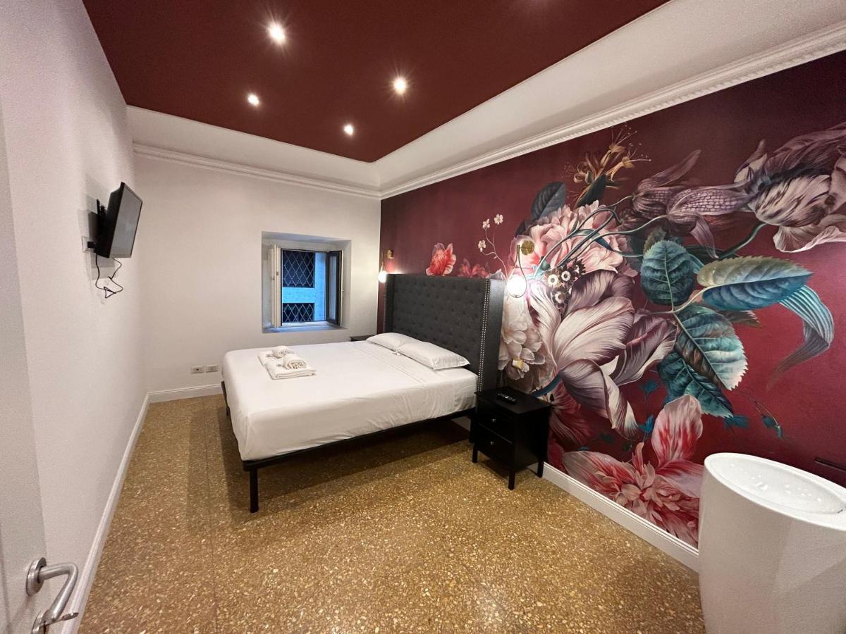 Raffaello'S Place Рим Экстерьер фото